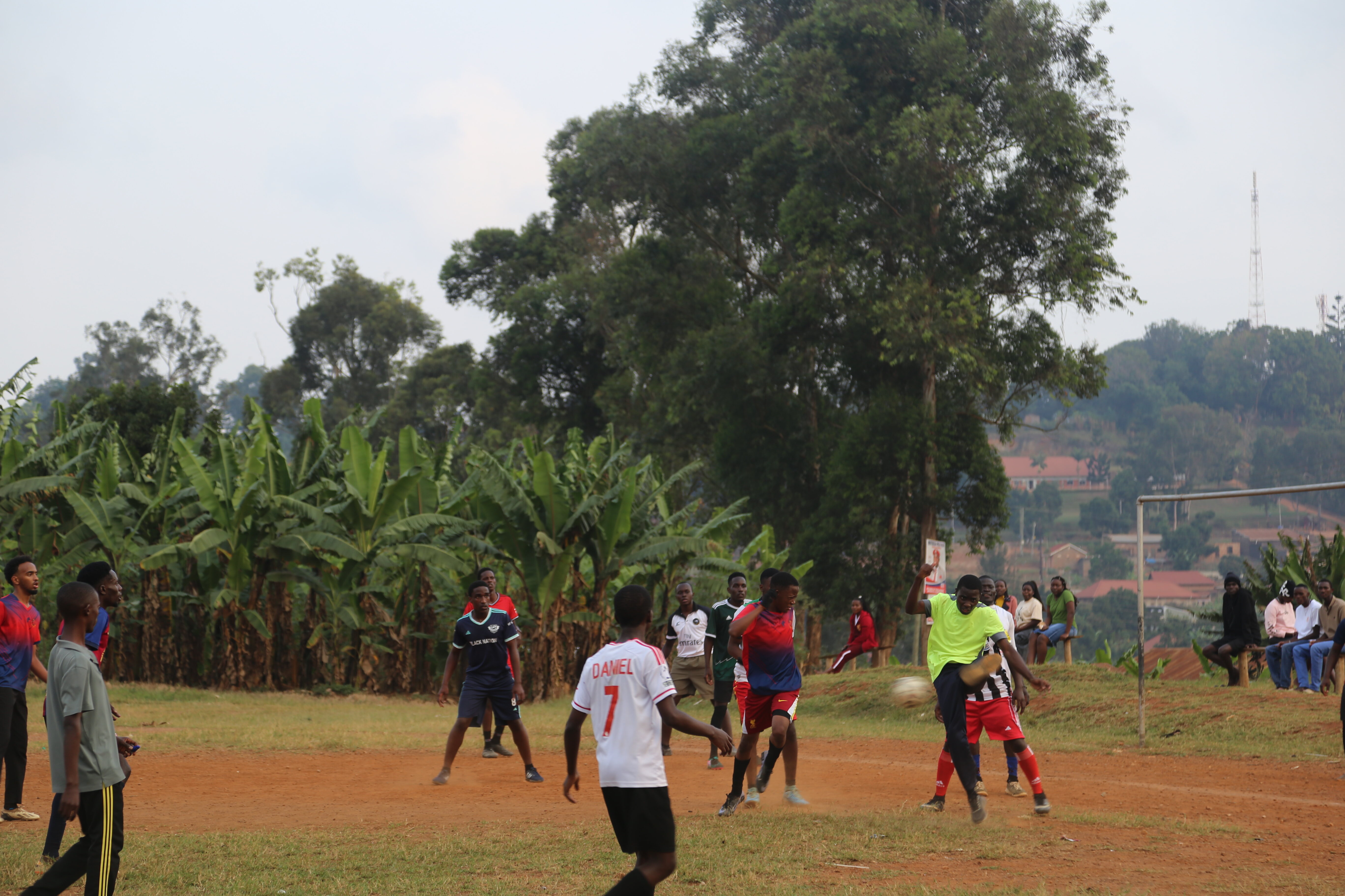 blog_image_Experience Trumps Enthusiasm as Old Students Edge Thrilling Freshers' Match