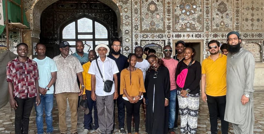 blog_image_EQUSaT Dental Surgery Pioneers Narrate Experience In Pakistan